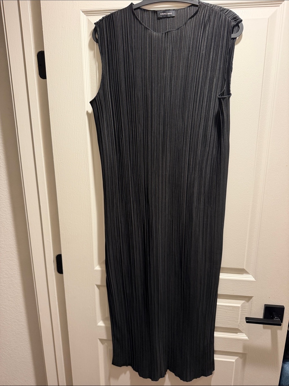 Anine Bing Black Sleeveless Pleated Midi Dress